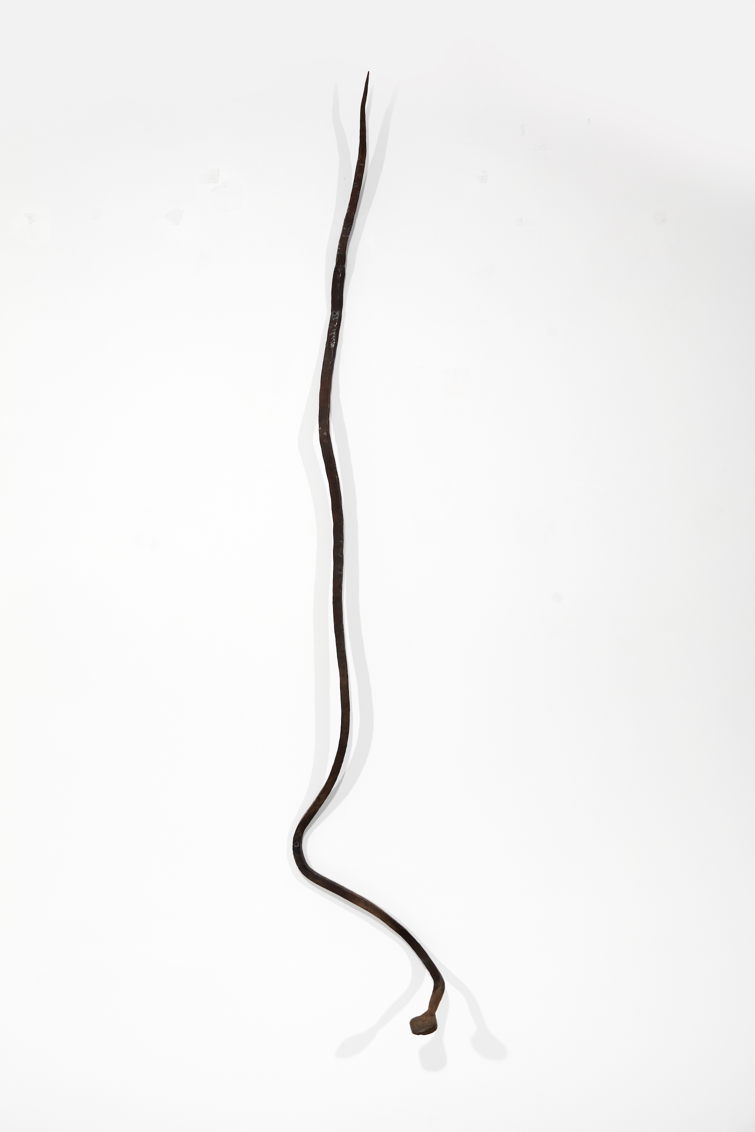 Radcliffe Bailey, King Snake, 2021. Steel, 66 x 11 x 7 1/2 inches (167.6 x 27.9 x 19.1 cm). The Long Gallery Harlem Collection. © Radcliffe Bailey. Courtesy of the artist and Jack Shainman Gallery, New York.